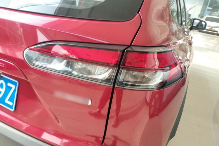 Used Toyota FRONTLANDER 2023 2.0L Smart Electric Hybrid Dual-Engine Deluxe Version Right Rear Taillight