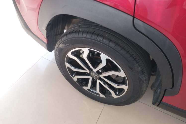 Used Toyota FRONTLANDER 2023 2.0L Smart Electric Hybrid Dual-Engine Deluxe Version Right Rear Wheel Hub