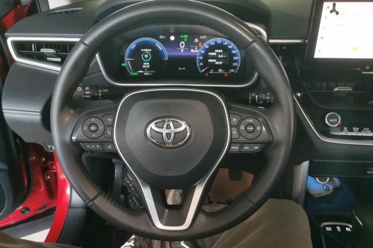 Used Toyota FRONTLANDER 2023 2.0L Smart Electric Hybrid Dual-Engine Deluxe Version Steering Wheel