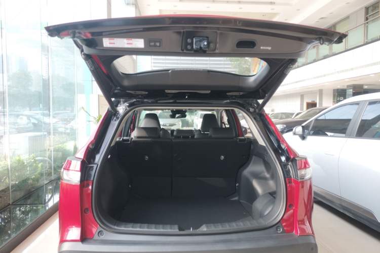 Used Toyota FRONTLANDER 2023 2.0L Smart Electric Hybrid Dual-Engine Deluxe Version Trunk