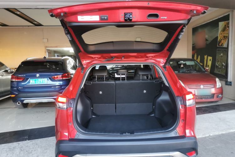 Used Toyota FRONTLANDER 2023 2.0L Smart Electric Hybrid Dual-Engine Deluxe Version Trunk