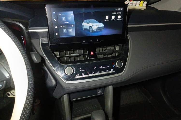 Used Toyota FRONTLANDER 2023 2.0L CVT Elite Edition Audio And AC Panel