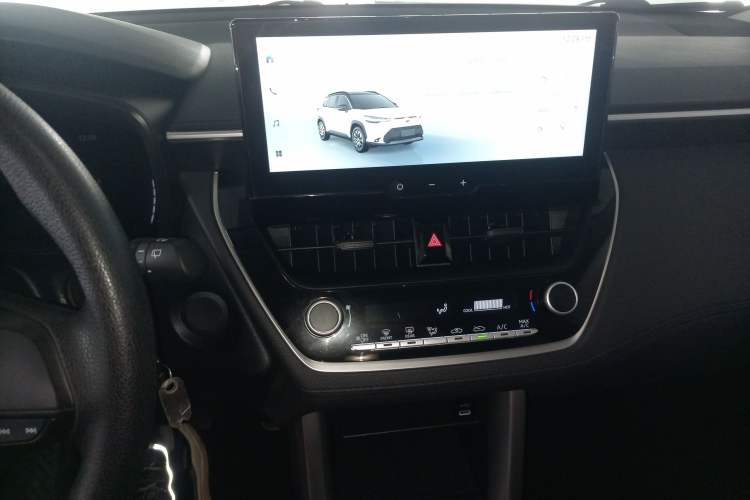 Used Toyota FRONTLANDER 2023 2.0L CVT Elite Edition Audio And AC Panel
