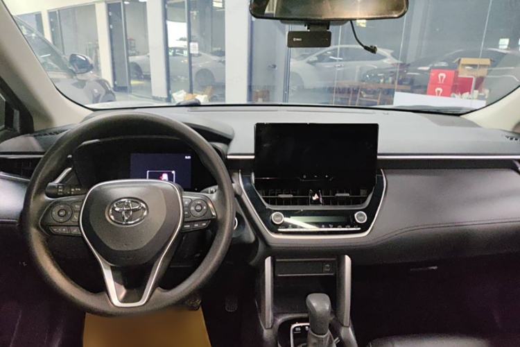 Used Toyota FRONTLANDER 2023 2.0L Smart Electric Hybrid Dual-Engine Leading Edition Audio And AC Panel