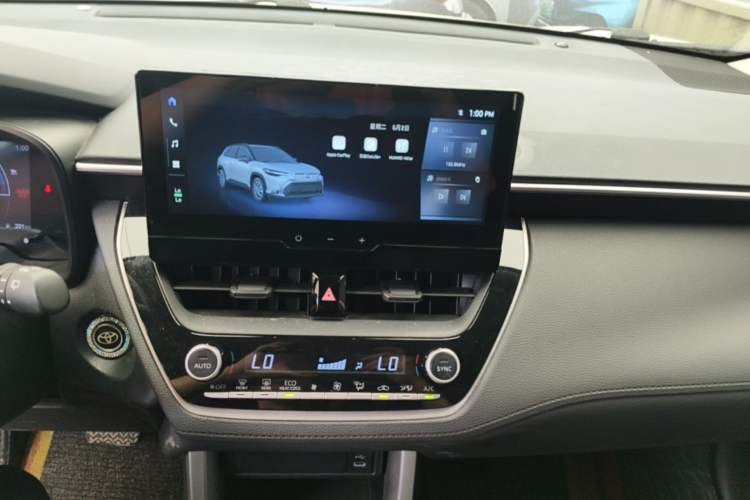 Used Toyota FRONTLANDER 2023 2.0L Smart Electric Hybrid Dual-Engine Leading Edition Audio And AC Panel