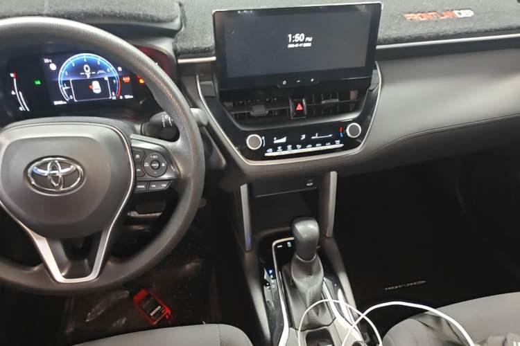 Used Toyota FRONTLANDER 2023 2.0L CVT Leading Edition Audio And AC Panel