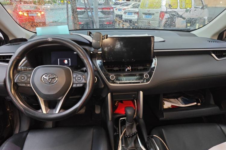 Used Toyota FRONTLANDER 2023 2.0L CVT Leading Edition Center Console