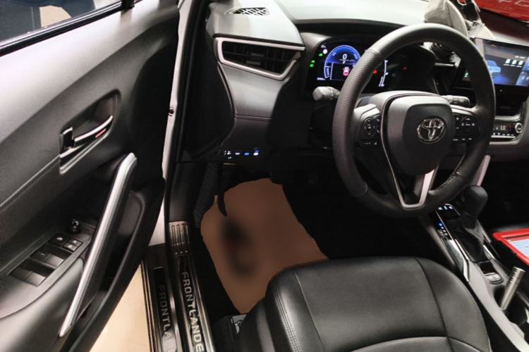 Used Toyota FRONTLANDER 2023 2.0L Smart Electric Hybrid Dual-Engine Leading Edition Driver Seat