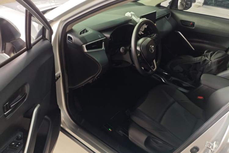 Used Toyota FRONTLANDER 2023 2.0L CVT Leading Edition Driver Seat