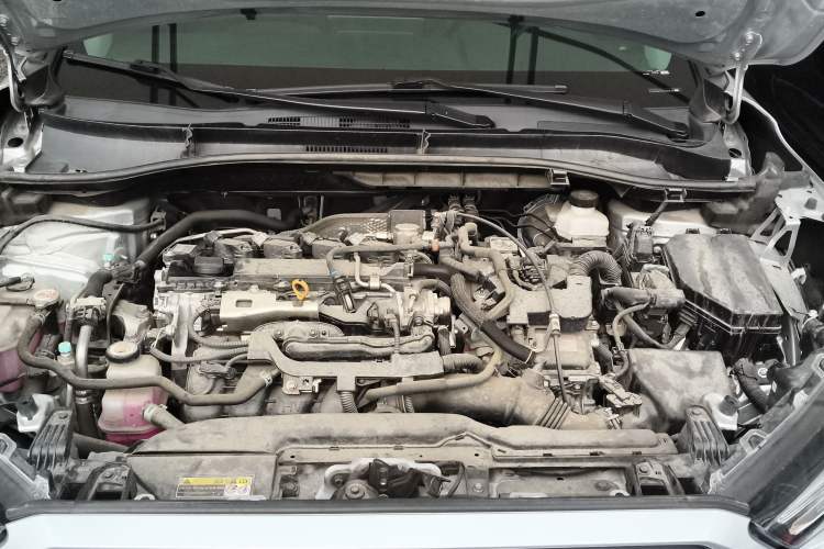 Used Toyota FRONTLANDER 2023 2.0L Smart Electric Hybrid Dual-Engine Leading Edition Engine Bay
