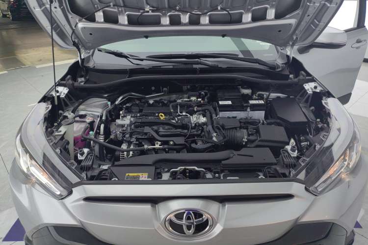Used Toyota FRONTLANDER 2023 2.0L CVT Elite Edition Engine Bay