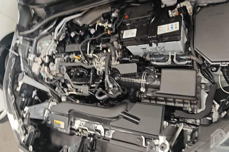 Used Toyota FRONTLANDER 2023 2.0L CVT Leading Edition Engine Bay