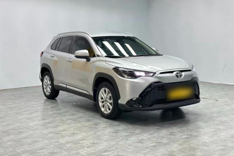 Used Toyota FRONTLANDER 2023 2.0L CVT Elite Edition Front Right 45 Deg
