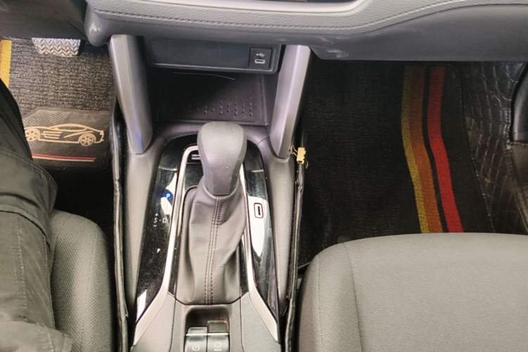 Used Toyota FRONTLANDER 2023 2.0L Smart Electric Hybrid Dual-Engine Leading Edition Gear Lever