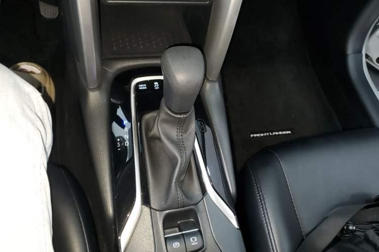 Used Toyota FRONTLANDER 2023 2.0L Smart Electric Hybrid Dual-Engine Leading Edition Gear Lever