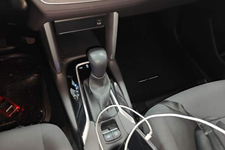 Used Toyota FRONTLANDER 2023 2.0L CVT Leading Edition Gear Lever
