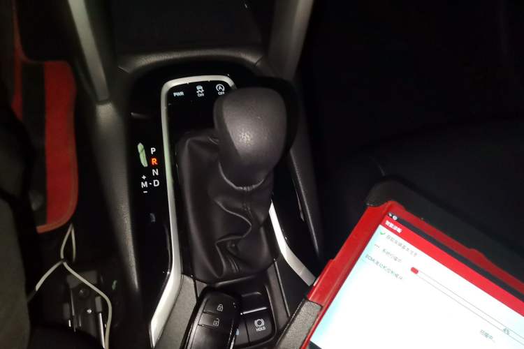 Used Toyota FRONTLANDER 2023 2.0L CVT Leading Edition Gear Lever
