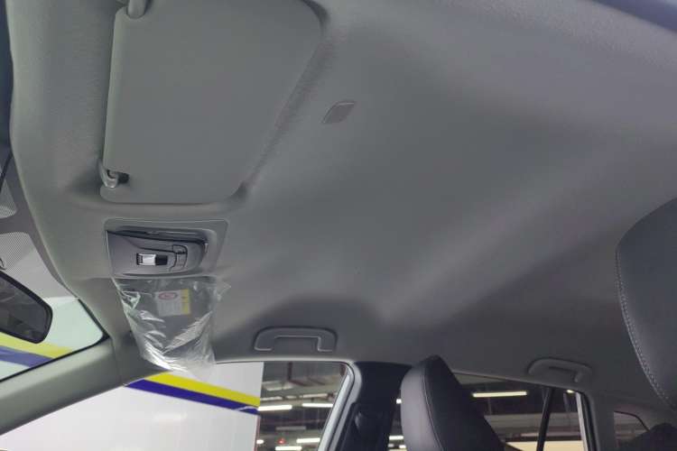 Used Toyota FRONTLANDER 2023 2.0L CVT Elite Edition Headliner