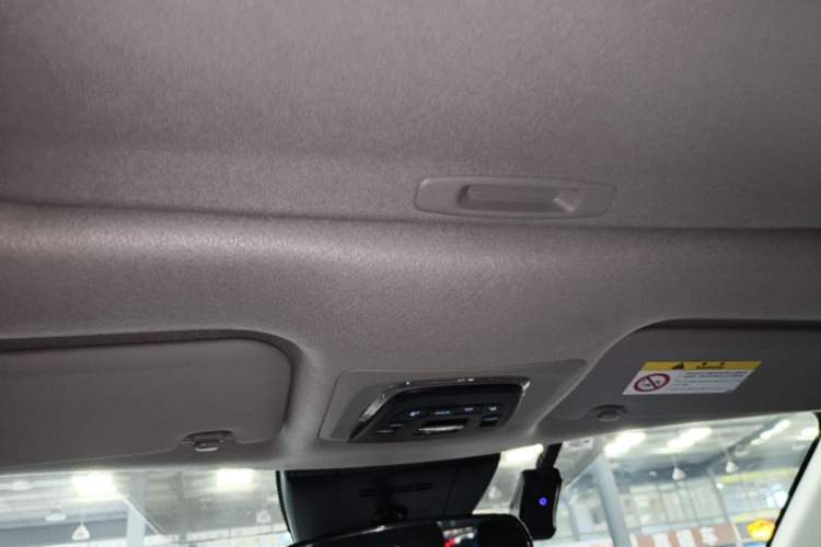 Used Toyota FRONTLANDER 2023 2.0L Smart Electric Hybrid Dual-Engine Leading Edition Headliner