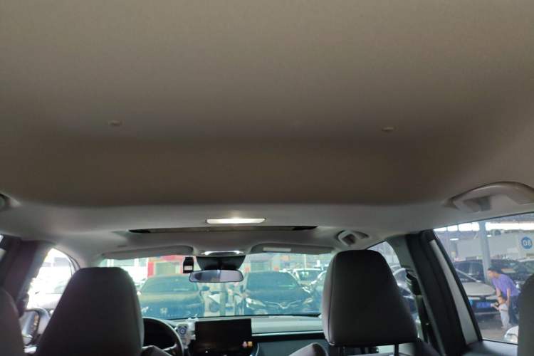 Used Toyota FRONTLANDER 2023 2.0L CVT Leading Edition Headliner