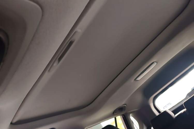 Used Toyota FRONTLANDER 2023 2.0L CVT Luxury Edition Headliner