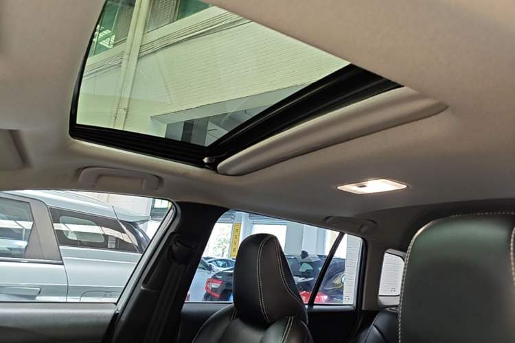 Used Toyota FRONTLANDER 2023 2.0L CVT Leading Edition Headliner