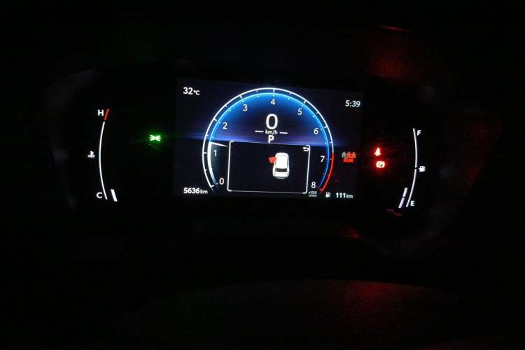 Used Toyota FRONTLANDER 2023 2.0L CVT Elite Edition Instrument Cluster