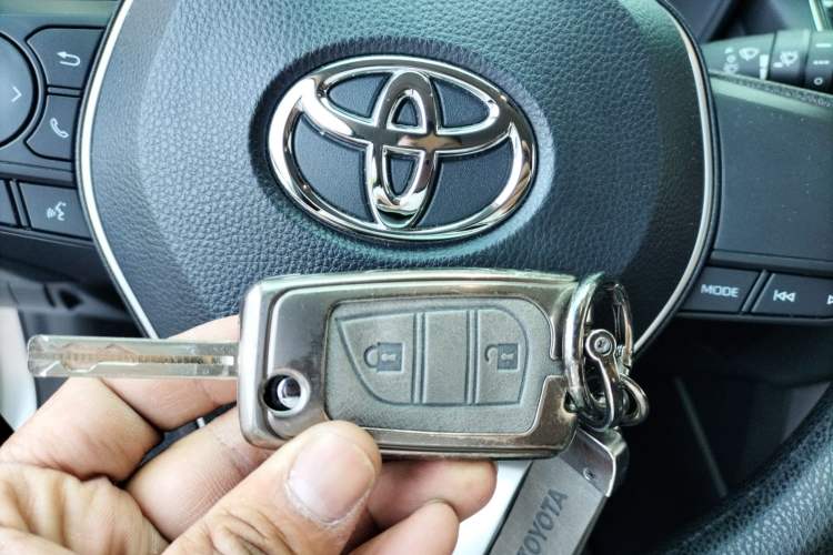 Used Toyota FRONTLANDER 2023 2.0L CVT Elite Edition Interior 1