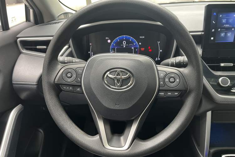 Used Toyota FRONTLANDER 2023 2.0L CVT Luxury Edition Interior 10