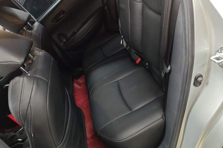 Used Toyota FRONTLANDER 2023 2.0L CVT Leading Edition Interior 4