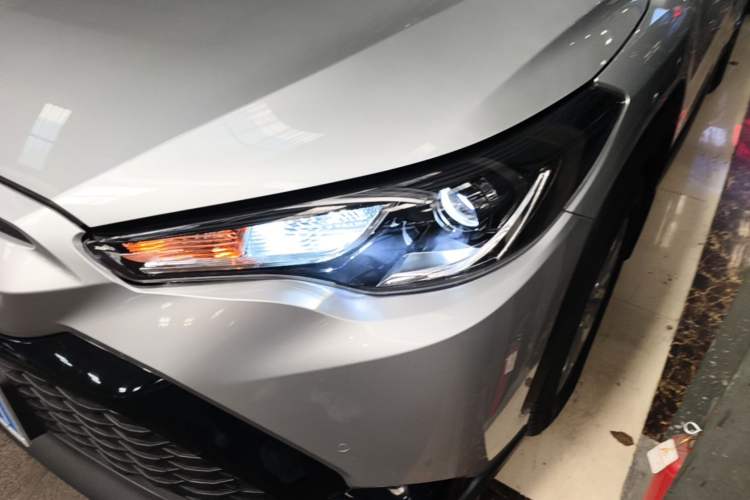 Used Toyota FRONTLANDER 2023 2.0L Smart Electric Hybrid Dual-Engine Leading Edition Left Front Headlight