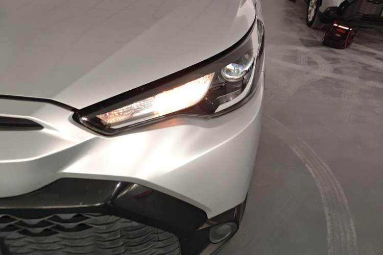 Used Toyota FRONTLANDER 2023 2.0L CVT Elite Edition Left Front Headlight