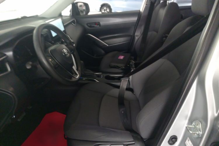 Used Toyota FRONTLANDER 2023 2.0L CVT Elite Edition Left Front Seat