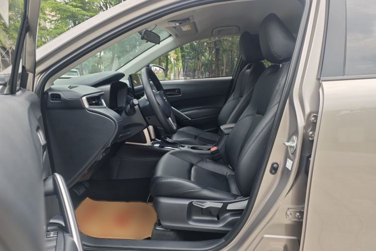 Used Toyota FRONTLANDER 2023 2.0L CVT Elite Edition Left Front Seat