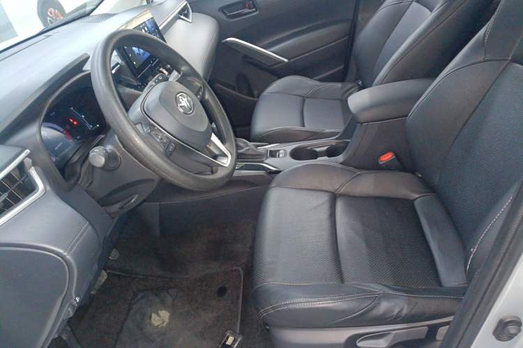Used Toyota FRONTLANDER 2023 2.0L CVT Elite Edition Left Front Seat