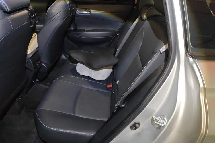 Used Toyota FRONTLANDER 2023 2.0L Smart Electric Hybrid Dual-Engine Luxury Edition Left Rear Seat