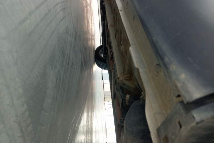 Used Toyota FRONTLANDER 2023 2.0L CVT Elite Edition Left Side Sill