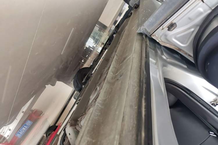 Used Toyota FRONTLANDER 2023 2.0L CVT Luxury Edition Left Side Sill