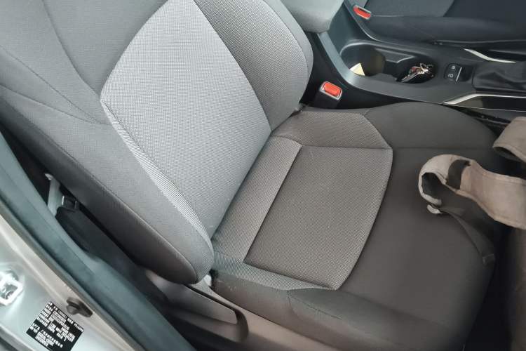 Used Toyota FRONTLANDER 2023 2.0L Smart Electric Hybrid Dual-Engine Leading Edition Right Front Seat