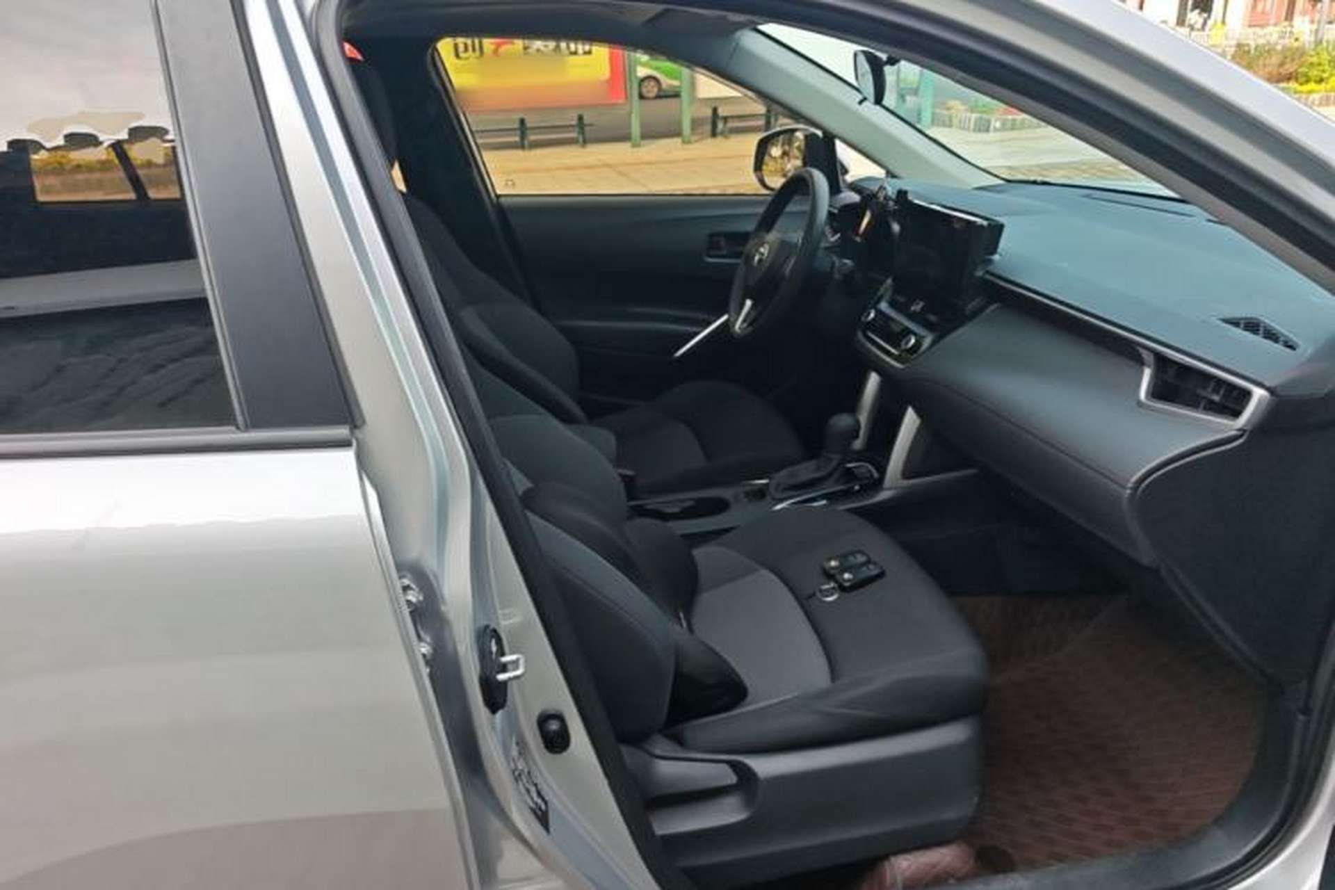 Used Toyota FRONTLANDER 2023 2.0L CVT Leading Edition Right Front Seat