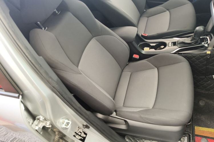 Used Toyota FRONTLANDER 2023 2.0L Smart Electric Hybrid Dual-Engine Leading Edition Right Front Seat