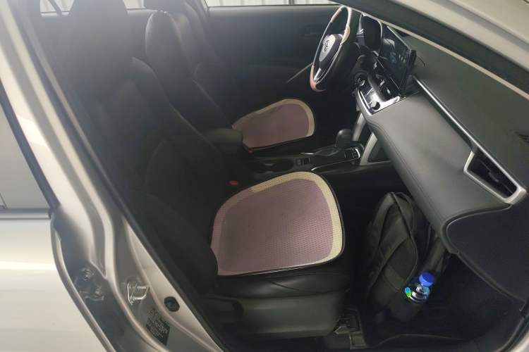 Used Toyota FRONTLANDER 2023 2.0L CVT Elite Edition Right Front Seat