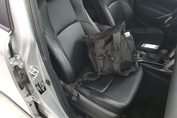 Used Toyota FRONTLANDER 2023 2.0L Smart Electric Hybrid Dual-Engine Leading Edition Right Front Seat
