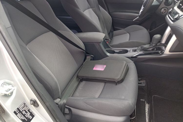 Used Toyota FRONTLANDER 2023 2.0L CVT Elite Edition Right Front Seat