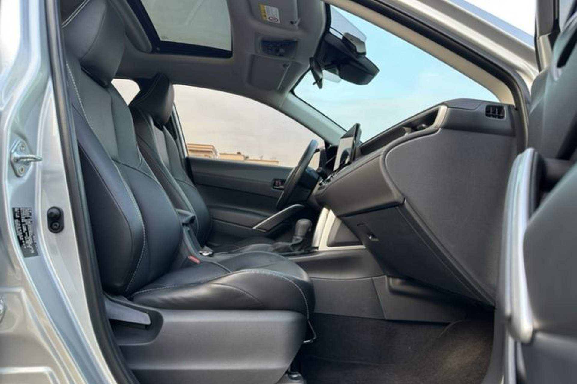 Used Toyota FRONTLANDER 2023 2.0L Smart Electric Hybrid Dual-Engine Leading Edition Right Front Seat