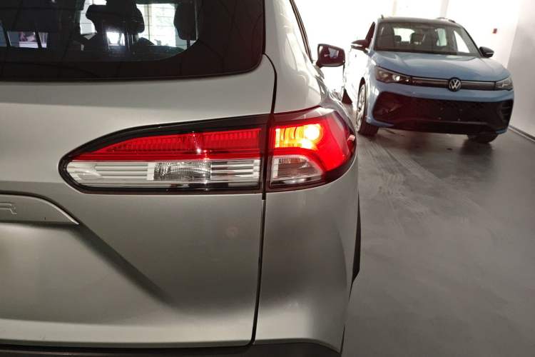 Used Toyota FRONTLANDER 2023 2.0L CVT Elite Edition Right Rear Taillight