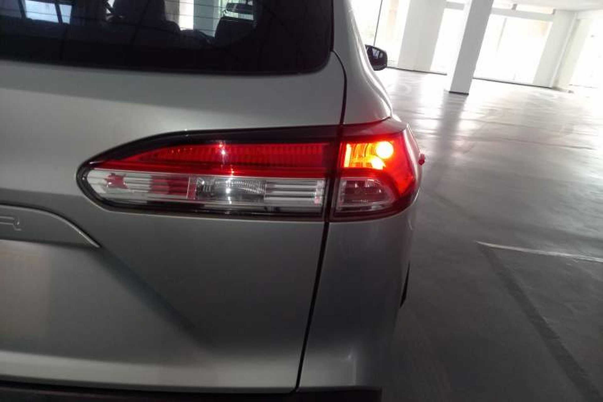 Used Toyota FRONTLANDER 2023 2.0L CVT Elite Edition Right Rear Taillight