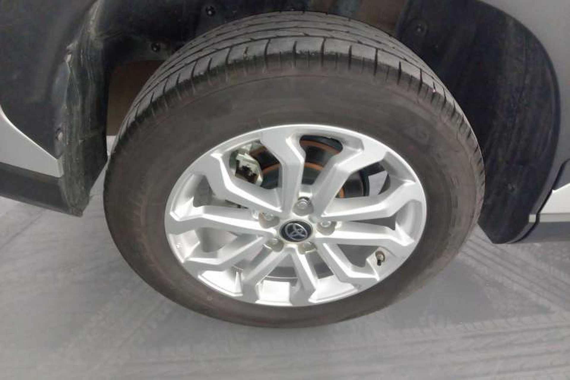 Used Toyota FRONTLANDER 2023 2.0L CVT Elite Edition Right Rear Wheel Hub