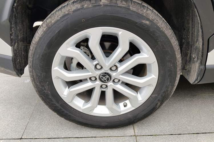 Used Toyota FRONTLANDER 2023 2.0L CVT Leading Edition Right Rear Wheel Hub