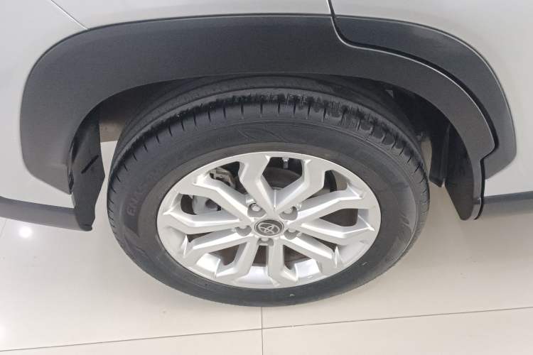 Used Toyota FRONTLANDER 2023 2.0L CVT Elite Edition Right Rear Wheel Hub